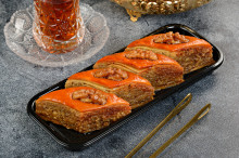 Мини-пахлава с грецким орехом, цена за 1 шт